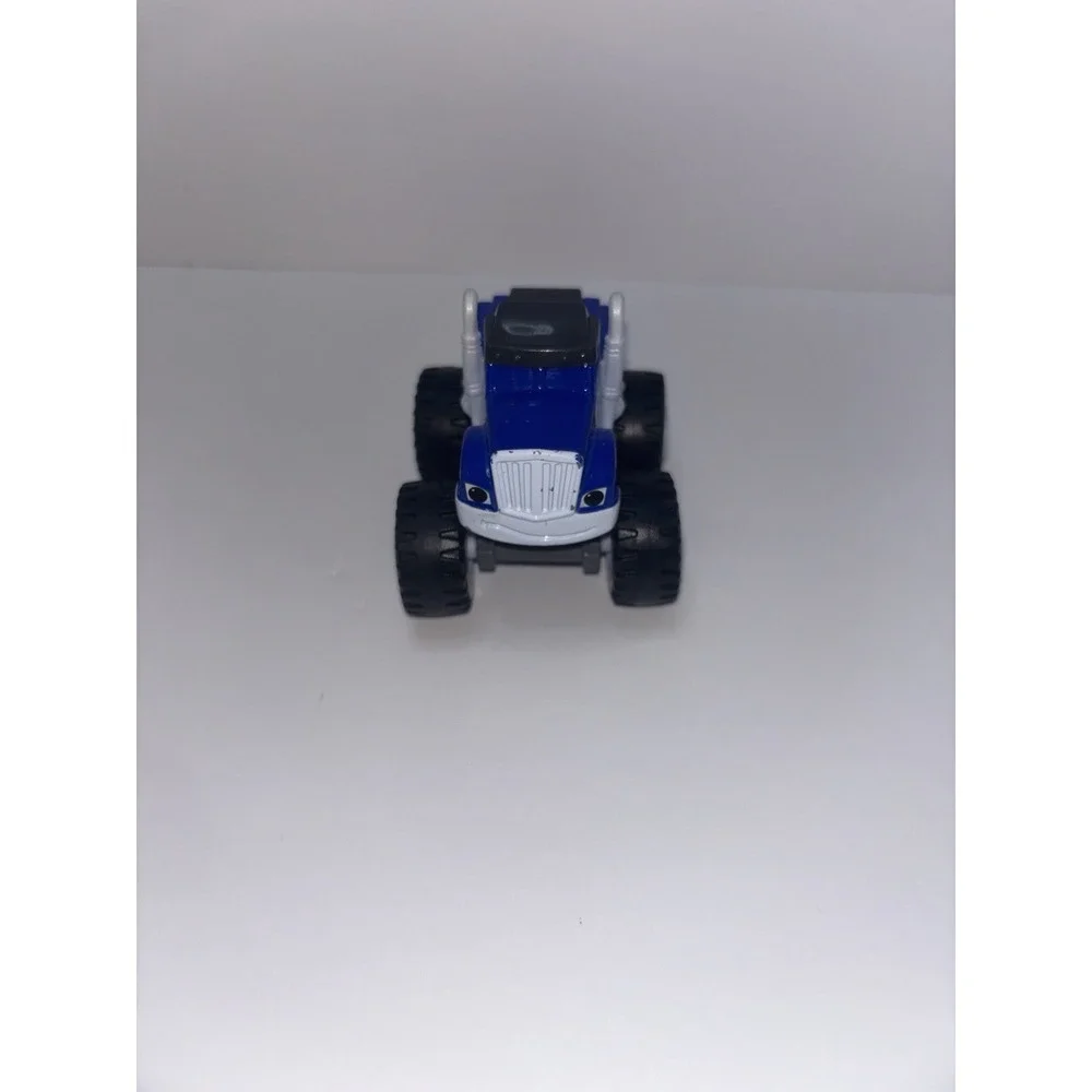 Blaze And The Monster Machines Crusher‎ Diecast Truck Vehicle Figure
